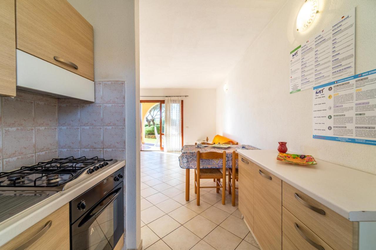 Iss Travel, L'Uddastru Panoramic Apartments - With Private Outdoor Terrace 圣特奥多罗 外观 照片